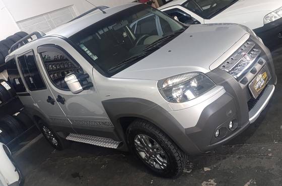 FIAT DOBLÒ 1.8 MPI ADVENTURE XINGU 16V FLEX 4P MANUAL